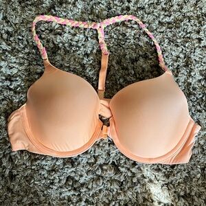 34B victorias secret bra